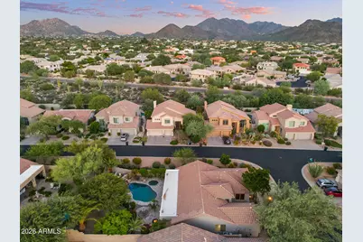 9046 E Calle De Valle Drive, Scottsdale, AZ 85255 - Photo 12
