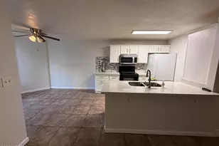 5236 W Peoria Ave, Glendale, AZ 85302 - Photo 6