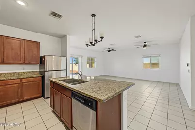 378 E Tropical Drive, Casa Grande, AZ 85122 - Photo 8