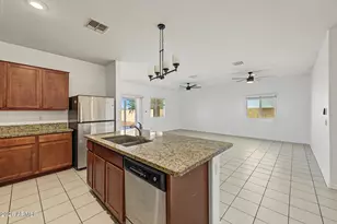 378 E Tropical Dr, Casa Grande, AZ 85122 - Photo 8