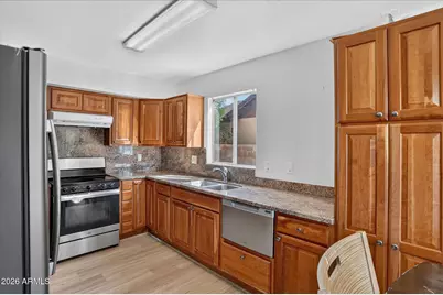 9031 W Ironwood Drive, Peoria, AZ 85345 - Photo 14