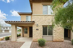 779 E Beauchamp Dr, Gilbert, AZ 85297 - Photo 1