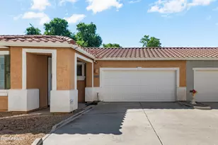 862 S Colonial Dr, Gilbert, AZ 85296 - Photo 4
