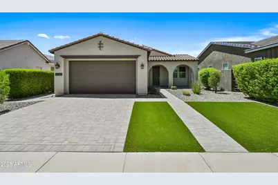 17163 W Thousand Oaks Street, Surprise, AZ 85388 - Photo 2