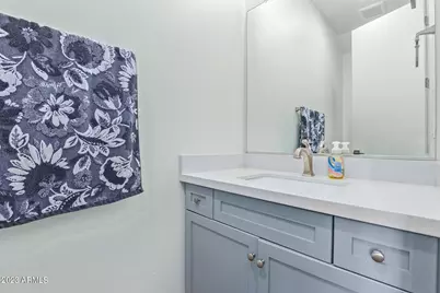 3200 N 39th Street #Unit 30, Phoenix, AZ 85018 - Photo 16