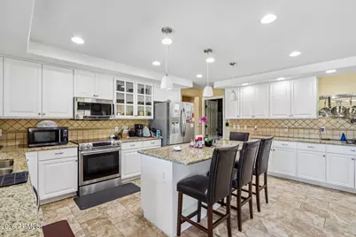 13610 W Reade Avenue, Litchfield Park, AZ 85340 - Photo 10
