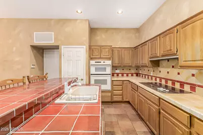 9741 E Holiday Way, Sun Lakes, AZ 85248 - Photo 8