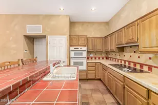 9741 E Holiday Way, Sun Lakes, AZ 85248 - Photo 8