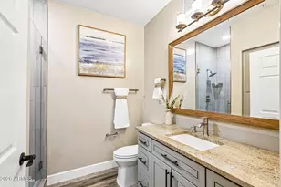 5350 E Deer Valley Dr, Phoenix, AZ 85054 - Photo 20