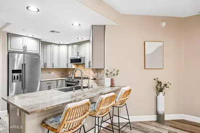 5350 E Deer Valley Drive #1250, Phoenix, AZ 85054 - Photo 2