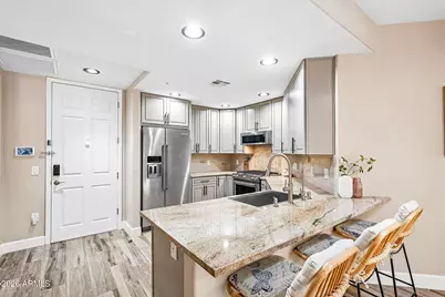 5350 E Deer Valley Drive #1250, Phoenix, AZ 85054 - Photo 8
