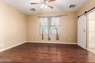 4706 S Twinleaf Dr, Gilbert, AZ 85297 - Photo 16