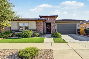 22667 E Stonecrest Dr, Queen Creek, AZ 85142 - Photo 2