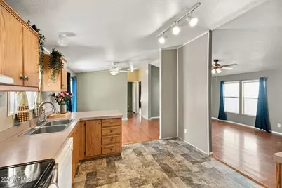 2000 S Apache Road #374, Buckeye, AZ 85326 - Photo 4