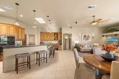 16209 N Edgewater Drive, Fountain Hills, AZ 85268 - Photo 18