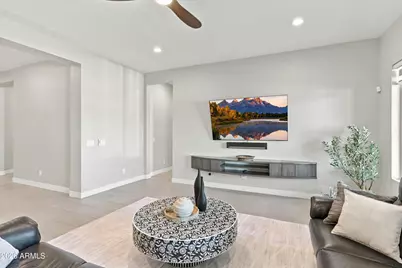 5281 N 205th Lane, Buckeye, AZ 85396 - Photo 8