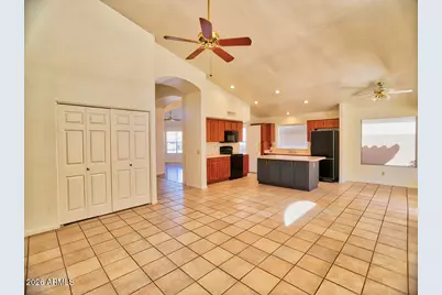 1217 E Sandcastle Court, Gilbert, AZ 85234 - Photo 10