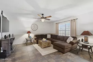 410 E Behrend Dr, Phoenix, AZ 85024 - Photo 12