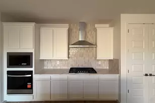 27472 N 69th Ln, Peoria, AZ 85383 - Photo 12
