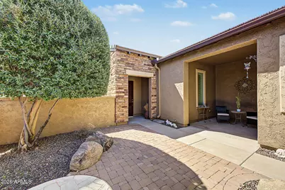 13036 W Fetlock Trail, Peoria, AZ 85383 - Photo 4
