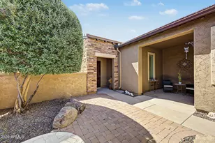 13036 W Fetlock Trail, Peoria, AZ 85383 - Photo 4
