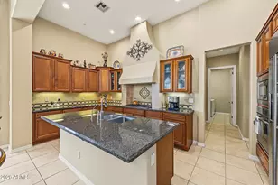13036 W Fetlock Trail, Peoria, AZ 85383 - Photo 10