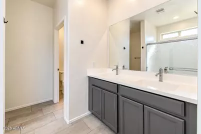 2435 W Kowalsky Lane, Phoenix, AZ 85041 - Photo 28