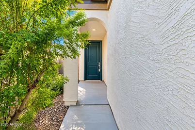 2435 W Kowalsky Lane, Phoenix, AZ 85041 - Photo 4
