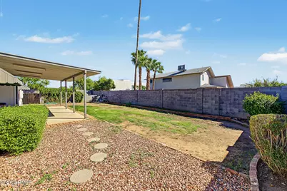 4401 W Gelding Drive, Glendale, AZ 85306 - Photo 32