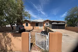 1746 E Monte Vista Rd, Phoenix, AZ 85006 - Photo 2
