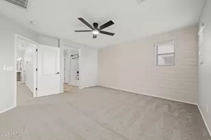 988 S Deerfield Ln, Gilbert, AZ 85296 - Photo 18