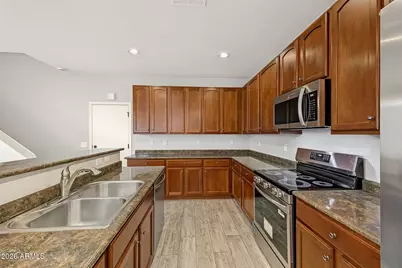 988 S Deerfield Lane, Gilbert, AZ 85296 - Photo 4