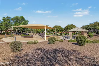 988 S Deerfield Lane, Gilbert, AZ 85296 - Photo 32