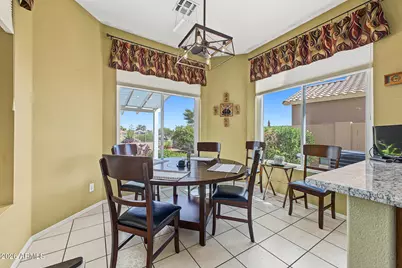 11661 W Yucca Court, Surprise, AZ 85378 - Photo 12