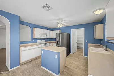 208 S Valle Verde --, Mesa, AZ 85208 - Photo 10