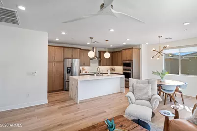 2121 W Sonoran Desert Drive #42, Phoenix, AZ 85085 - Photo 2