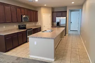41671 W Elm Dr, Maricopa, AZ 85138 - Photo 4