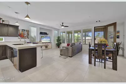12368 W Running Deer Court, Peoria, AZ 85383 - Photo 6