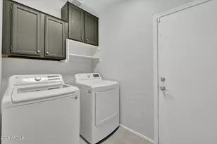 12368 W Running Deer Ct, Peoria, AZ 85383 - Photo 32