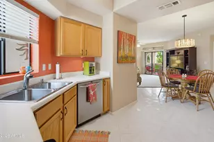 9151 W Greenway Rd, Peoria, AZ 85381 - Photo 6