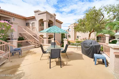 9151 W Greenway Road #283, Peoria, AZ 85381 - Photo 2