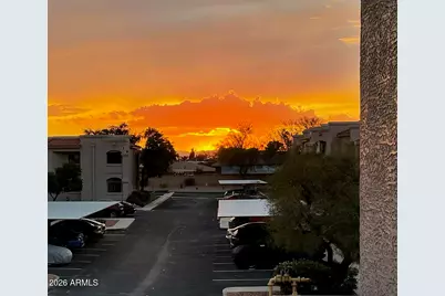 9151 W Greenway Road #283, Peoria, AZ 85381 - Photo 4