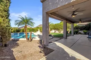 25634 N Singbush Loop, Phoenix, AZ 85083 - Photo 42