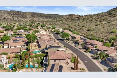25634 N Singbush Loop, Phoenix, AZ 85083 - Photo 60