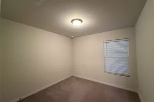 110 S Azteca Dr, Eloy, AZ 85131 - Photo 12