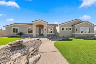 7829 E Plymouth Dr, Mesa, AZ 85207 - Photo 6