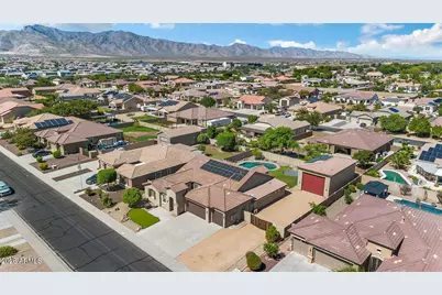 18512 W San Miguel Avenue, Litchfield Park, AZ 85340 - Photo 2