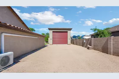 18512 W San Miguel Avenue, Litchfield Park, AZ 85340 - Photo 50