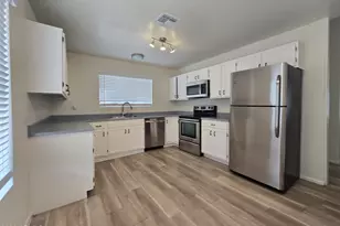 11815 N 77th Dr, Peoria, AZ 85345 - Photo 12