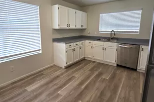 11815 N 77th Dr, Peoria, AZ 85345 - Photo 10